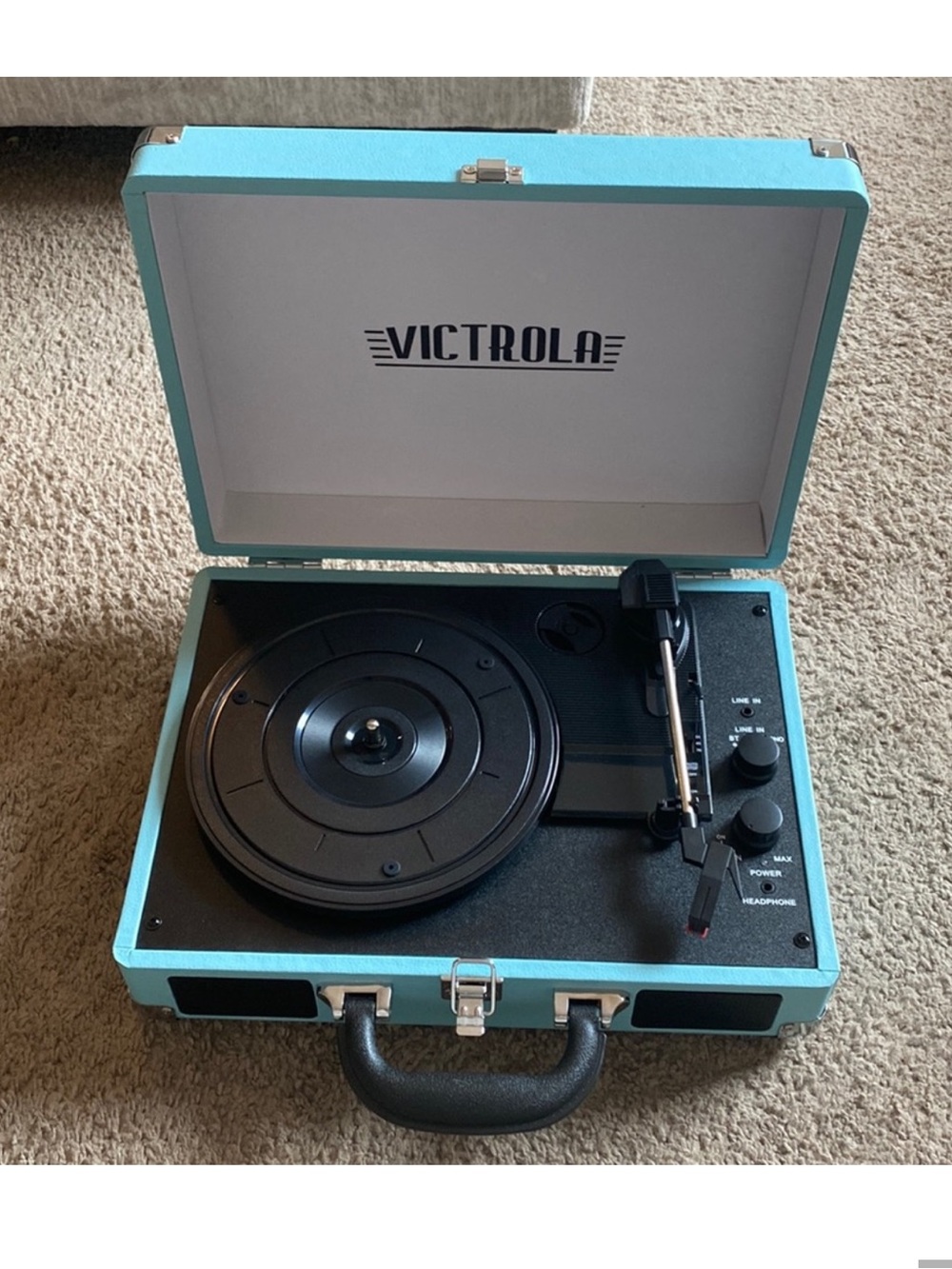 Victrola Portable Suitcase Record Player in Aqua Blue